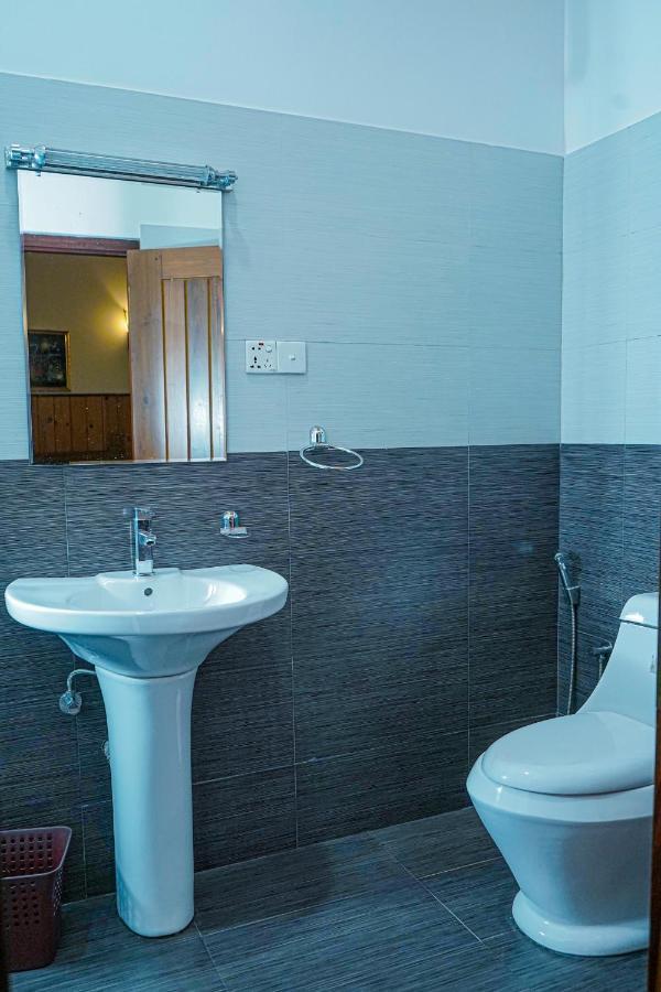 Blue Moon Residency Hotell Nuwara Eliya Eksteriør bilde