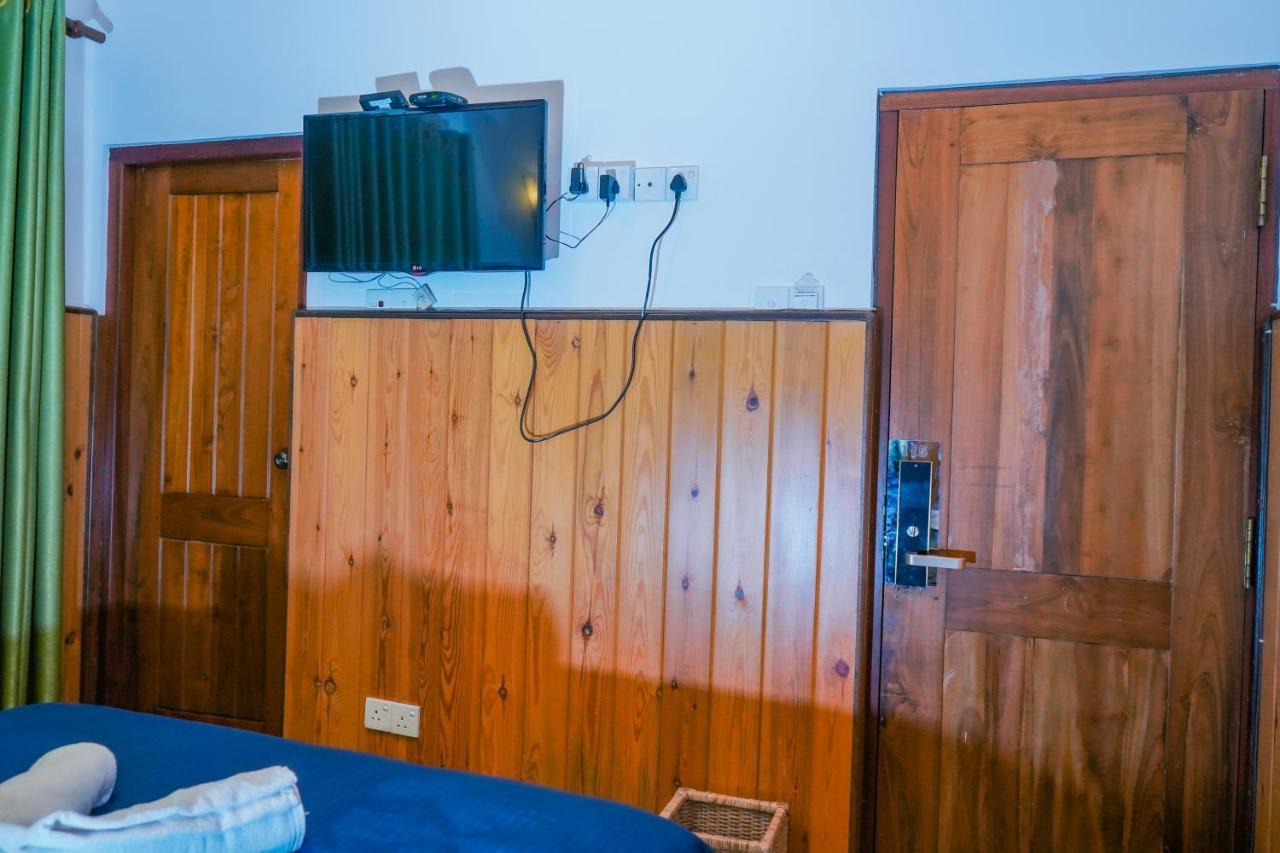 Blue Moon Residency Hotell Nuwara Eliya Eksteriør bilde